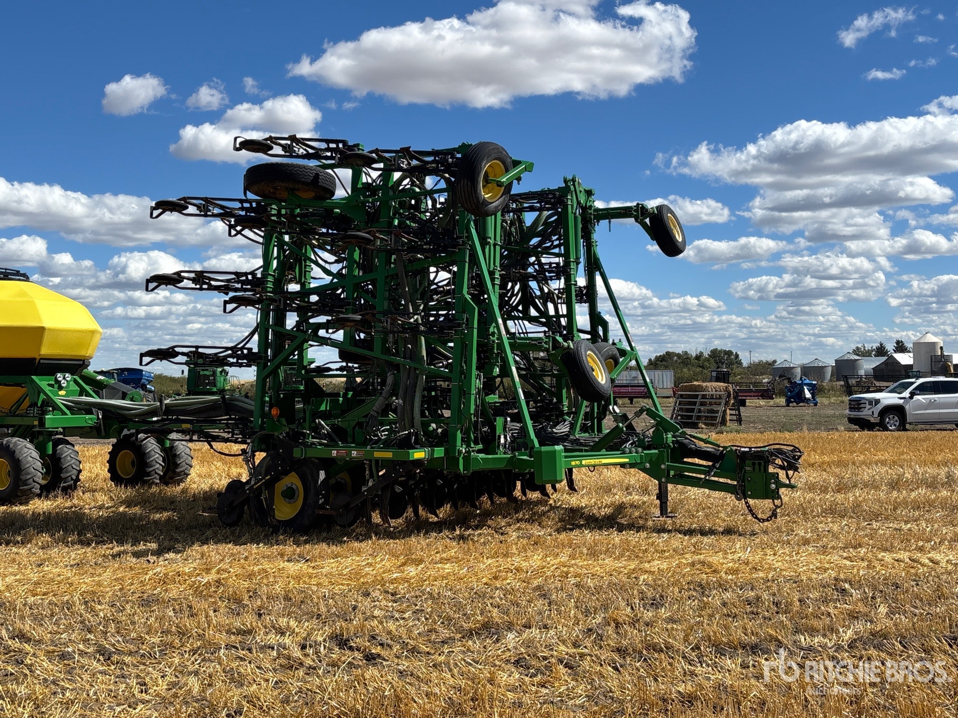 2014 John Deere 1870