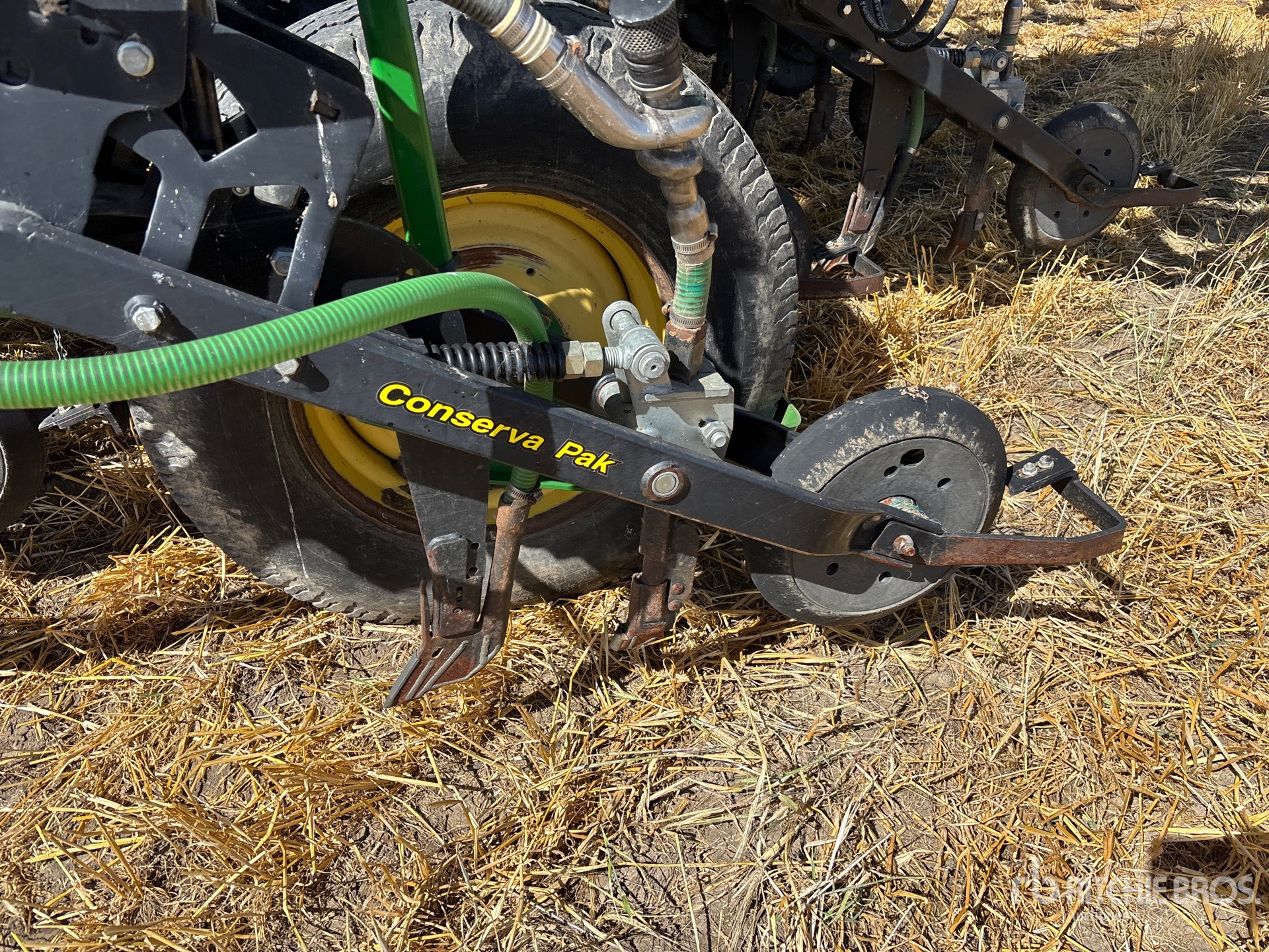 2014 John Deere 1870