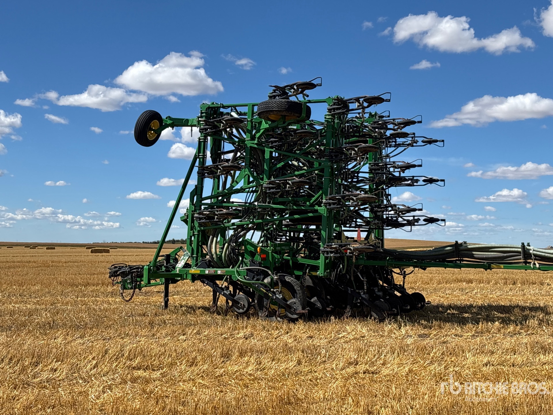 2014 John Deere 1870
