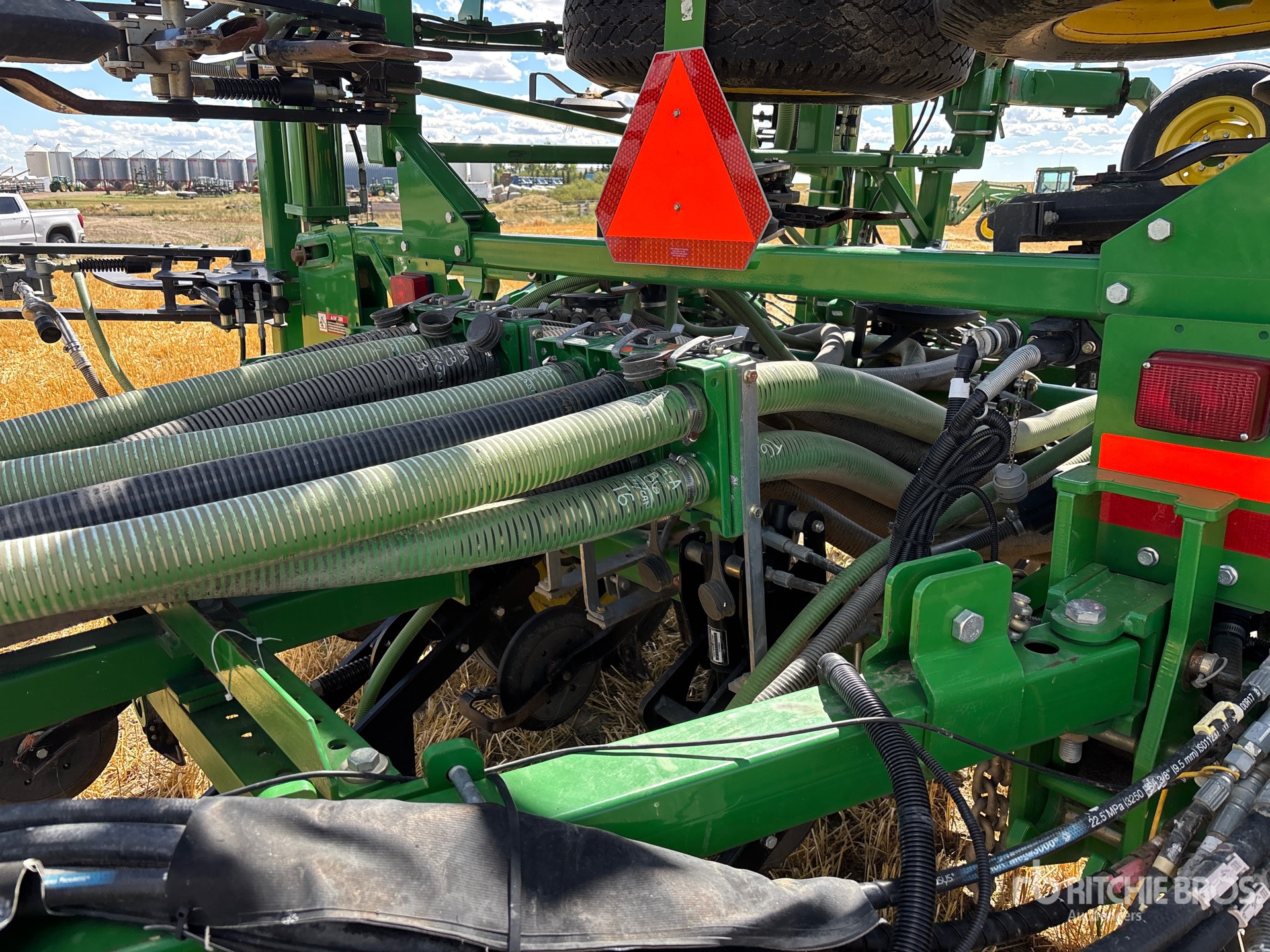 2014 John Deere 1870