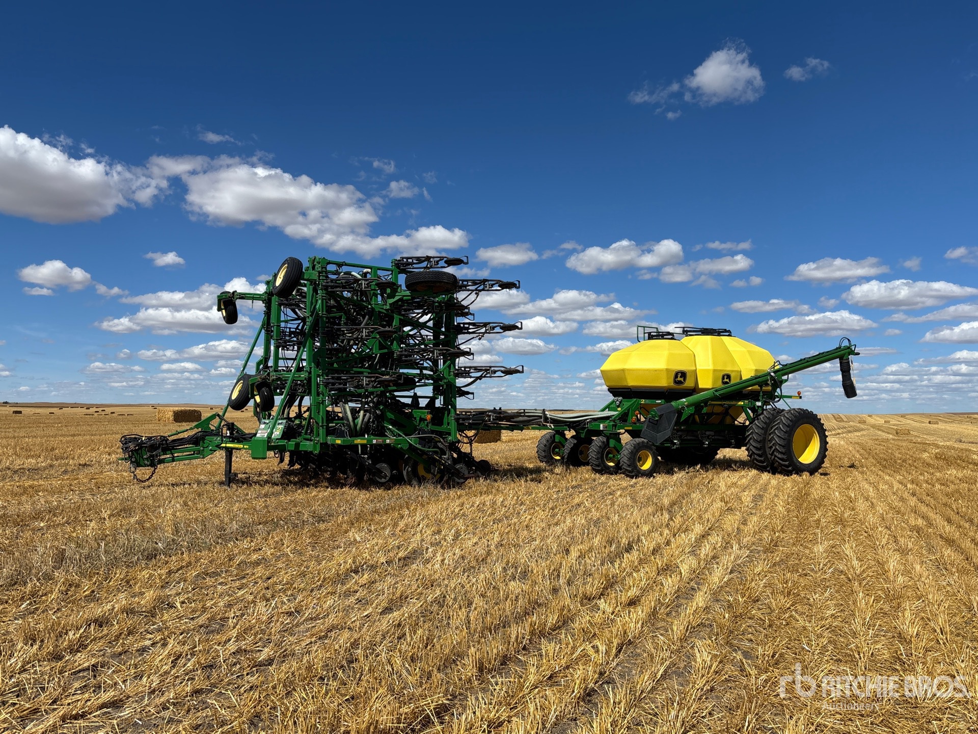 2014 John Deere 1870