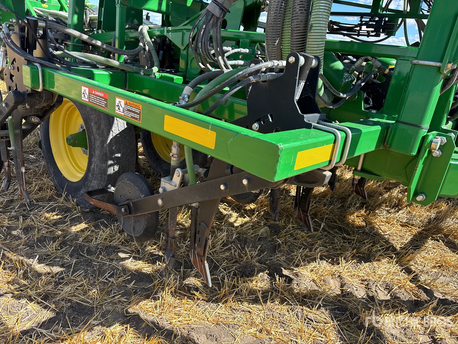 2014 John Deere 1870