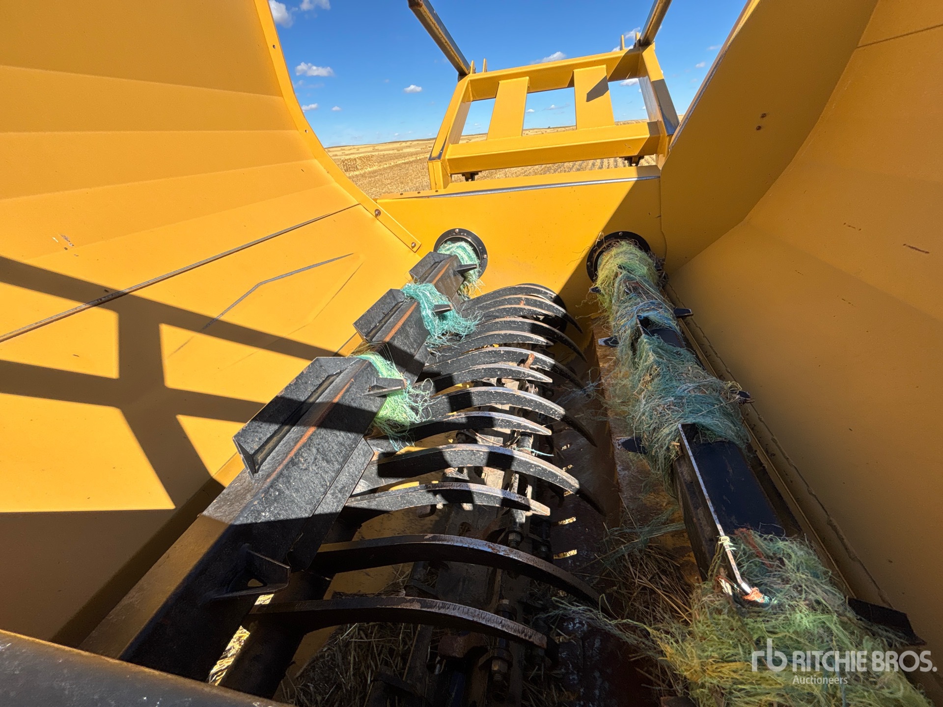2018 Bale King 8200