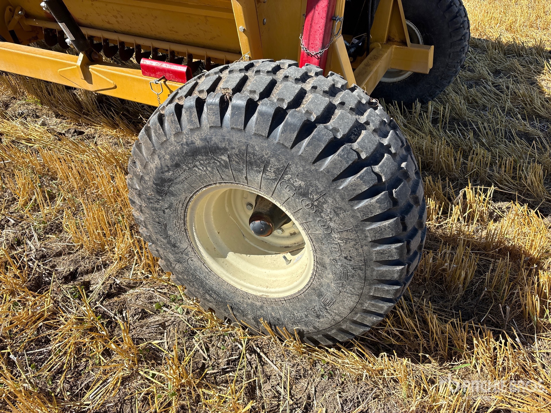 2018 Bale King 8200