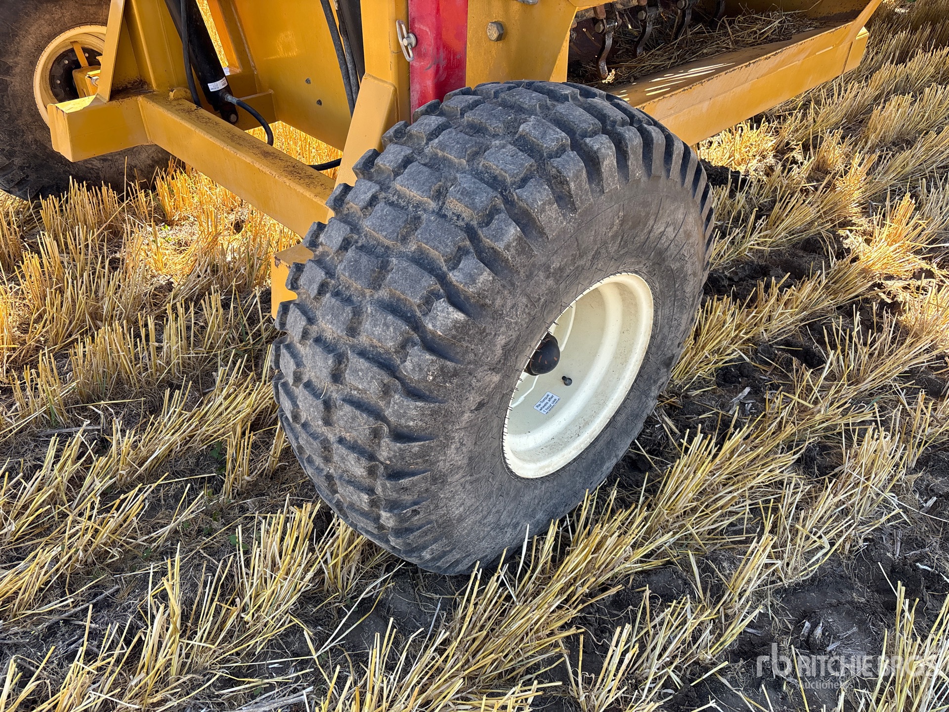 2018 Bale King 8200