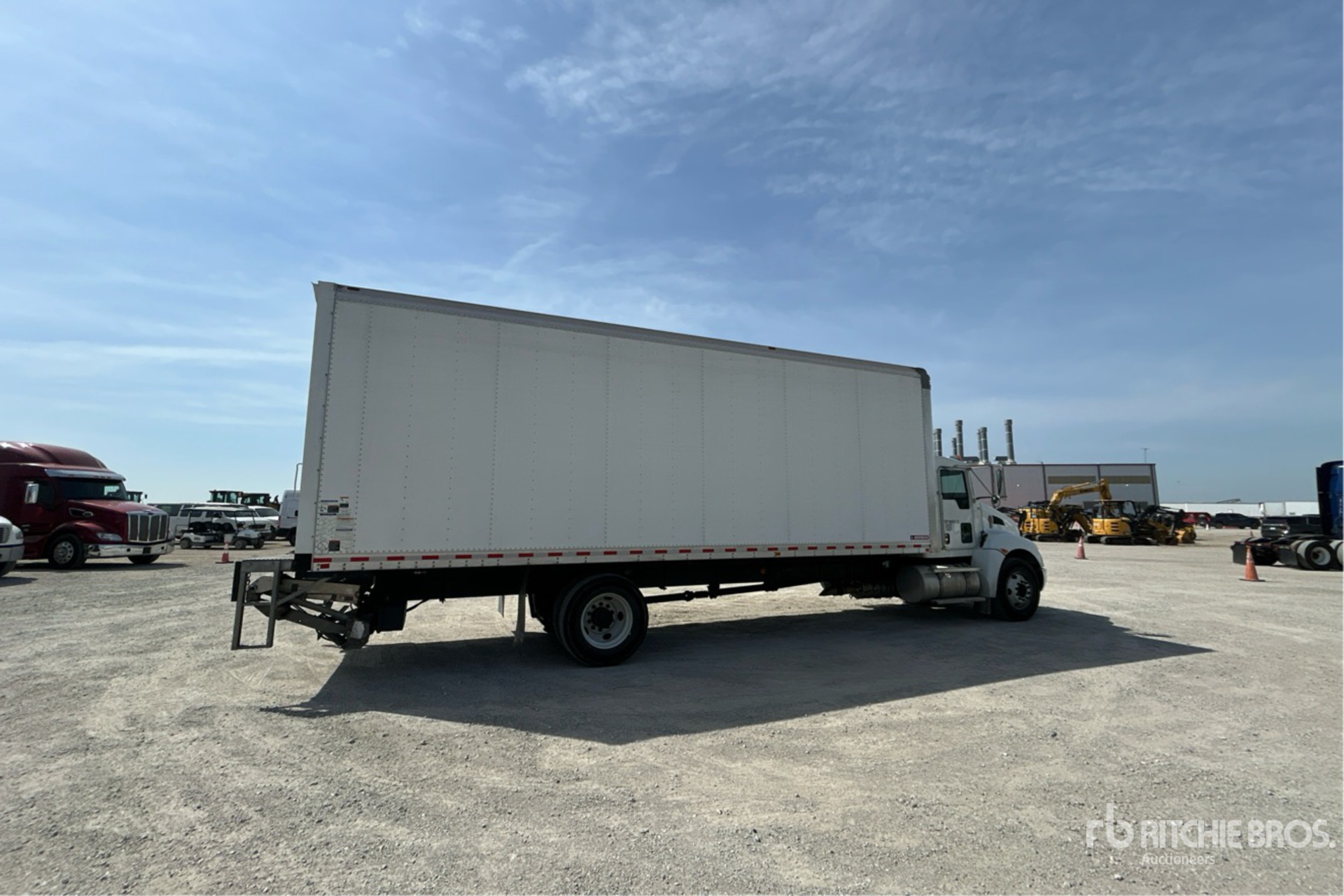 2019 Kenworth T270