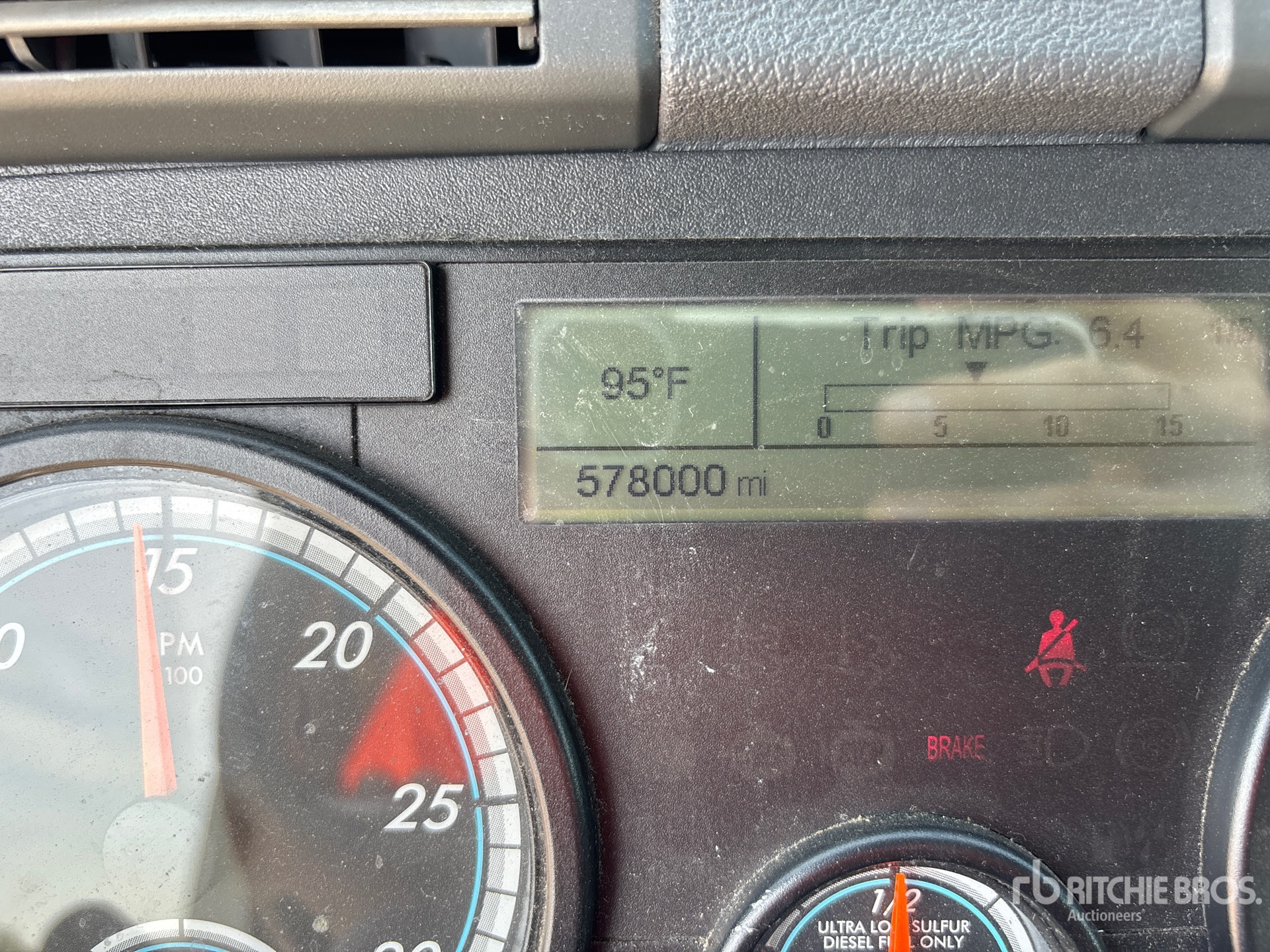2016 Freightliner CASCADIA 125