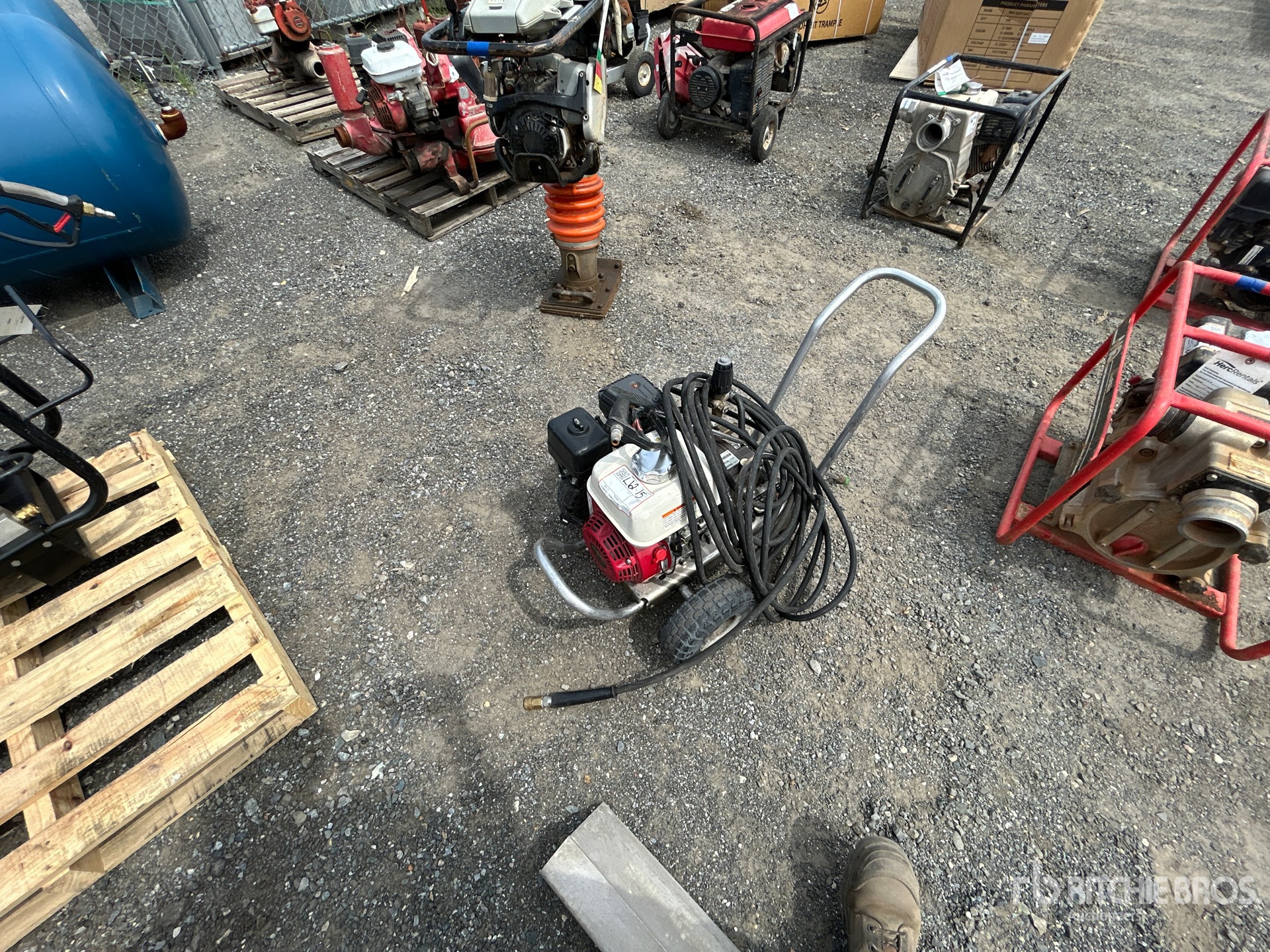 General Appearance with Picture, Left Front Corner