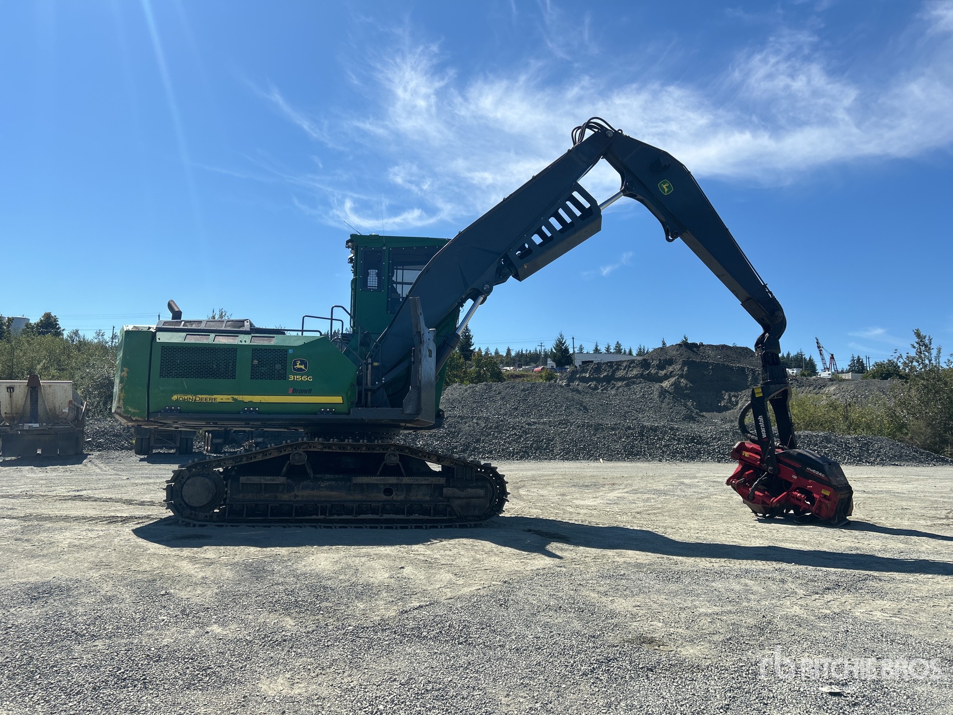 2019 John Deere 3156G