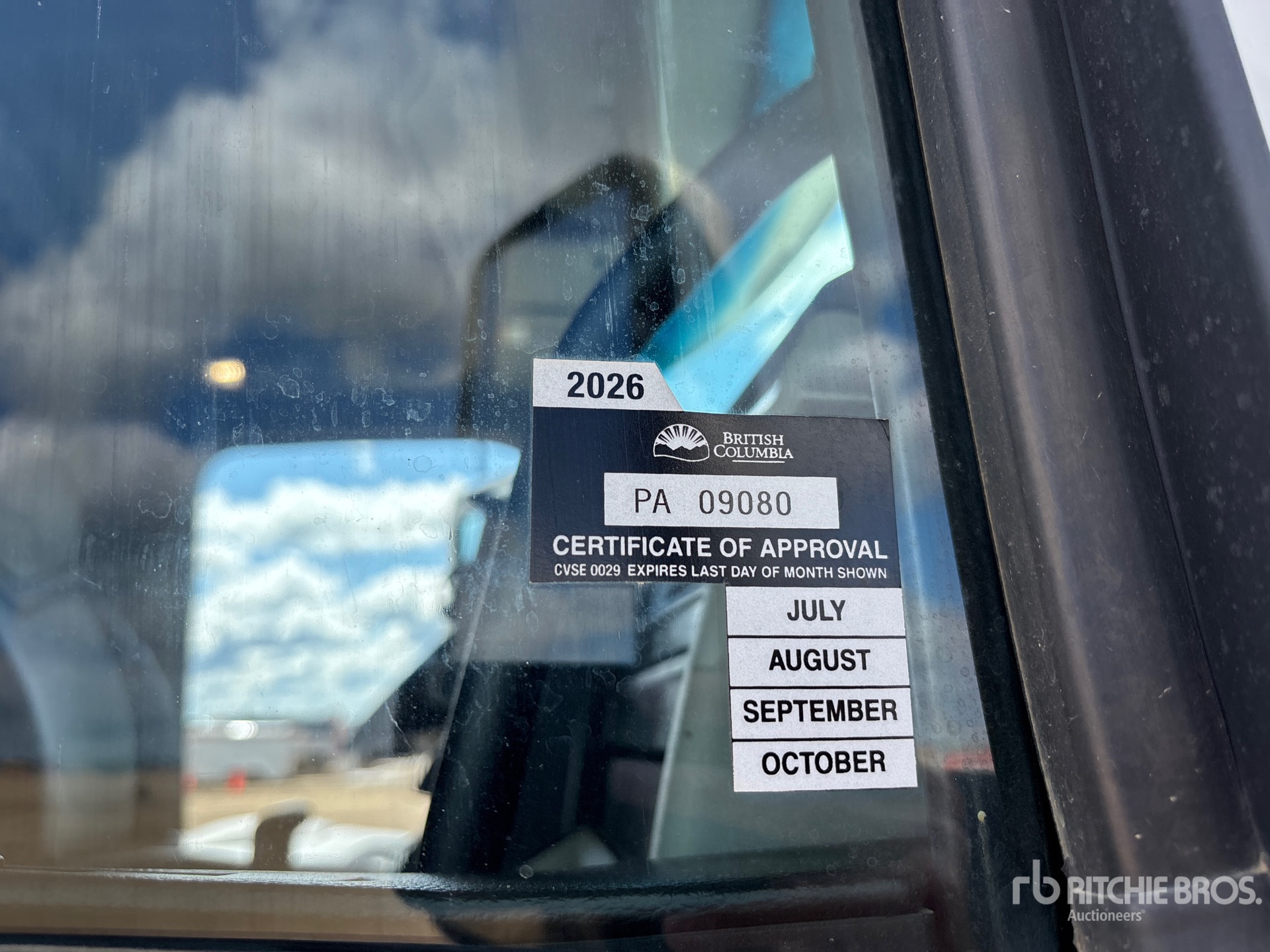 2023 Peterbilt 567