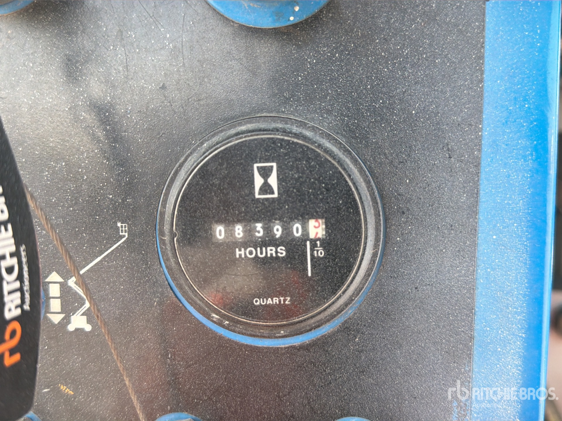 General Appearance with Hour Meter / Odometer