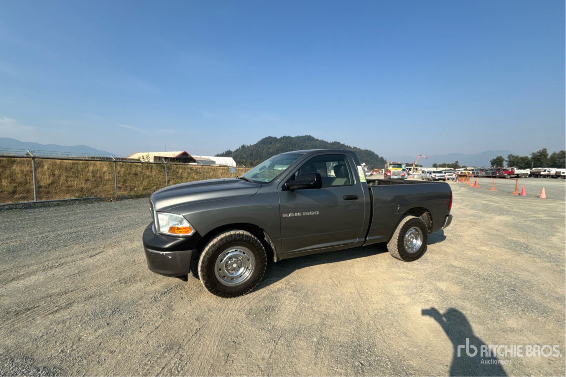 General Appearance with Picture, Left Front Corner