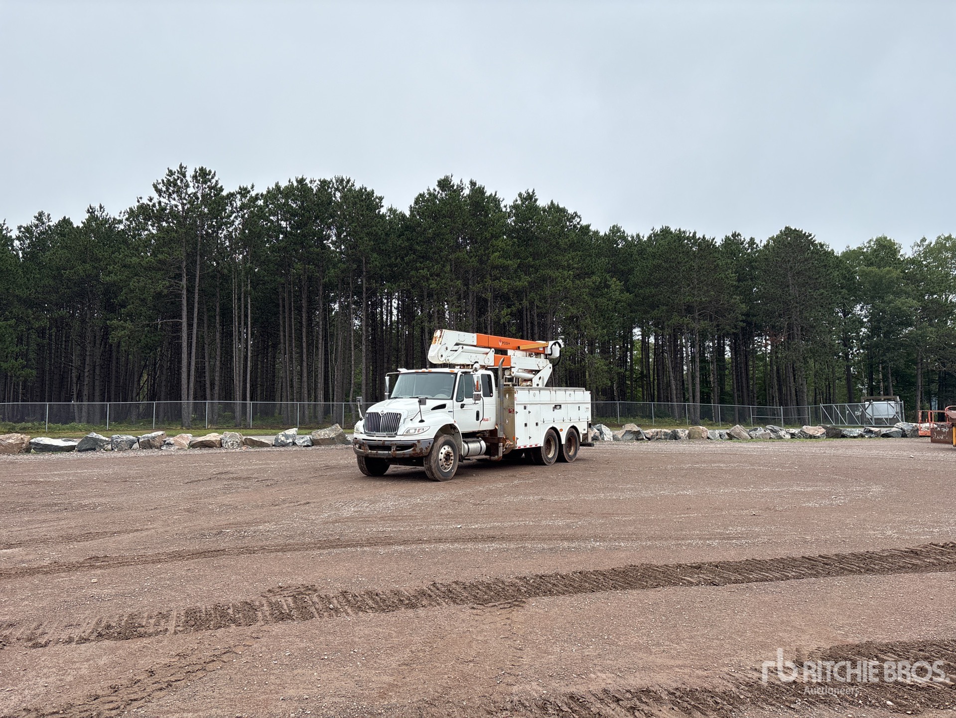 2009 International 4400