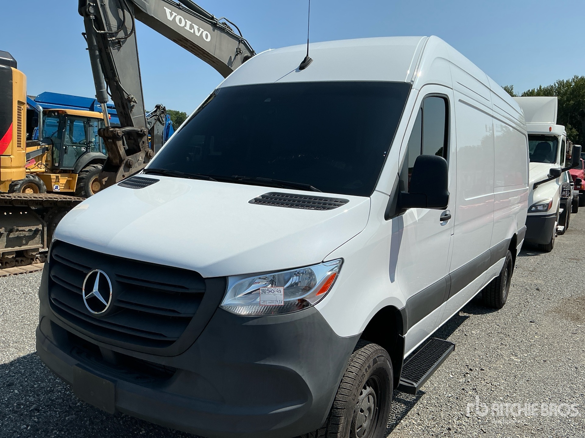2024 Mercedes-Benz SPRINTER 2500