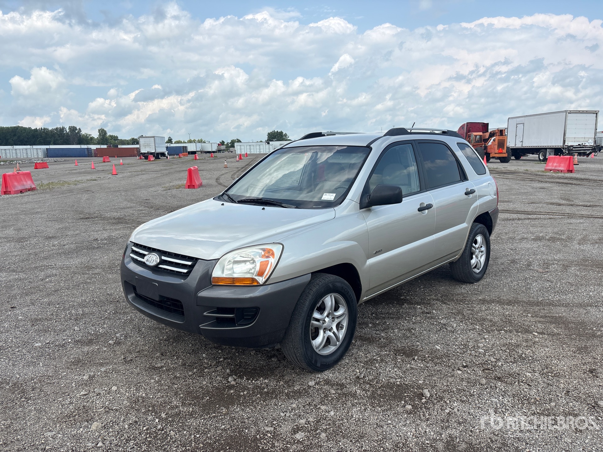 General Appearance with Picture, Left Front Corner