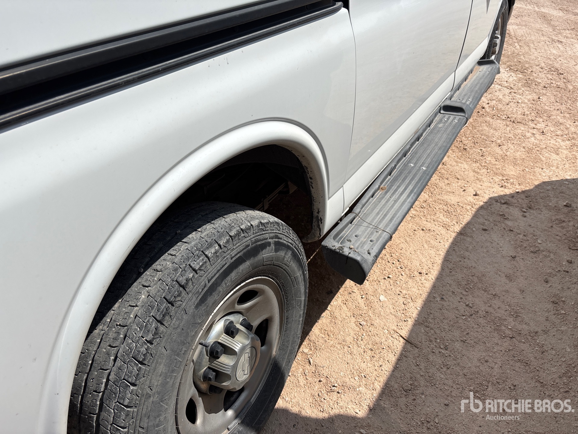 2018 Chevrolet EXPRESS 3500