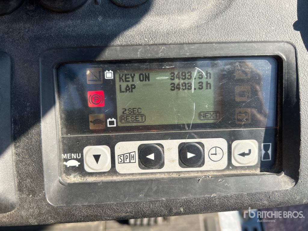 General Appearance with Hour Meter / Odometer
