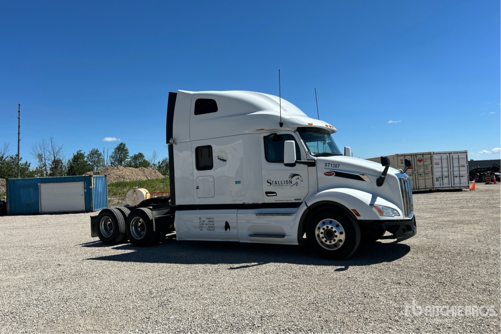 2023 Peterbilt 579
