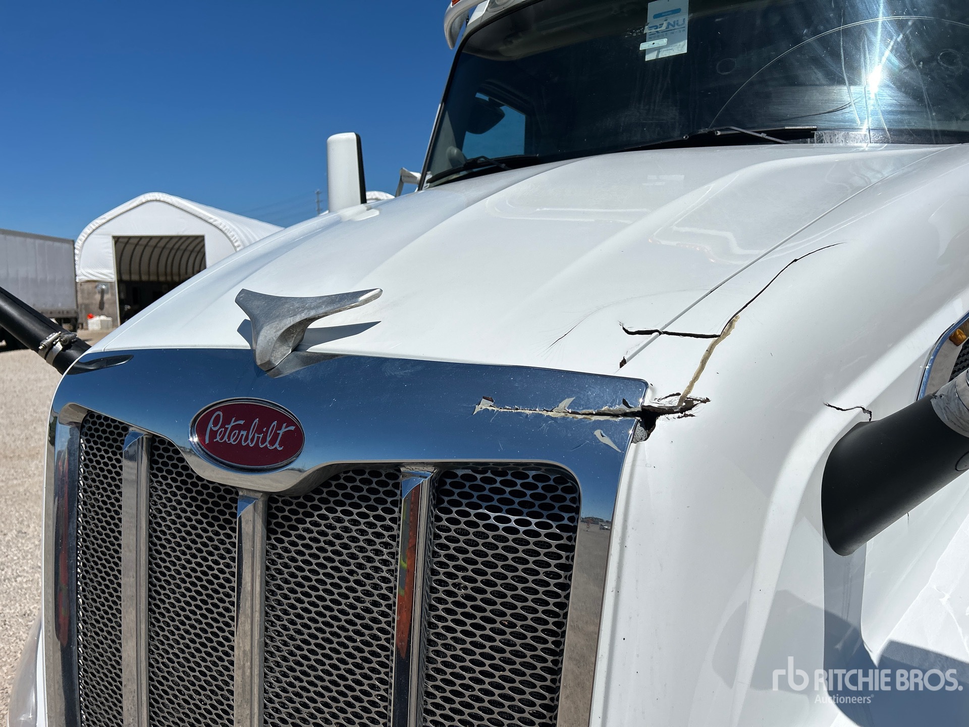2023 Peterbilt 579