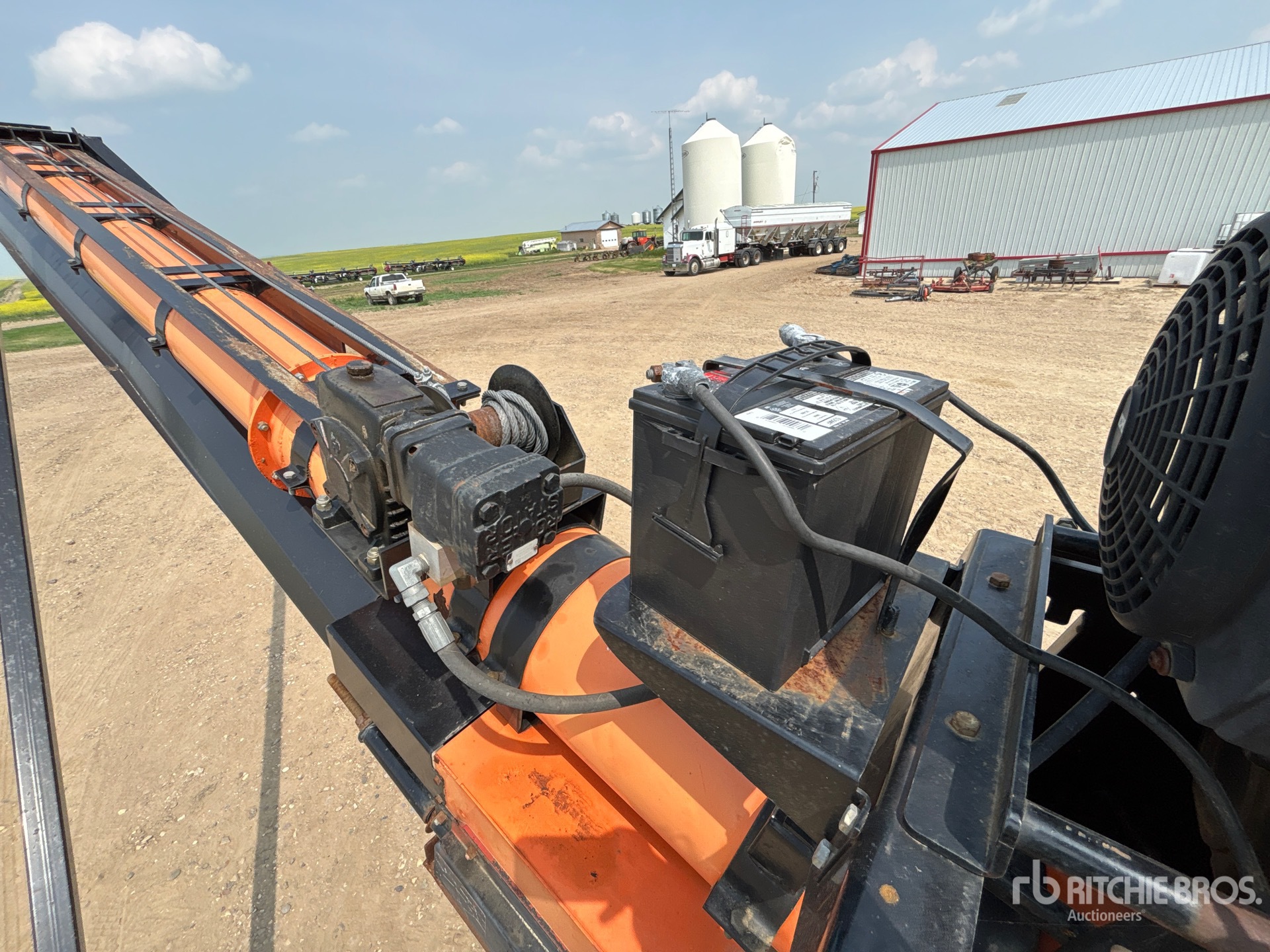 2011 Batco 1545FL