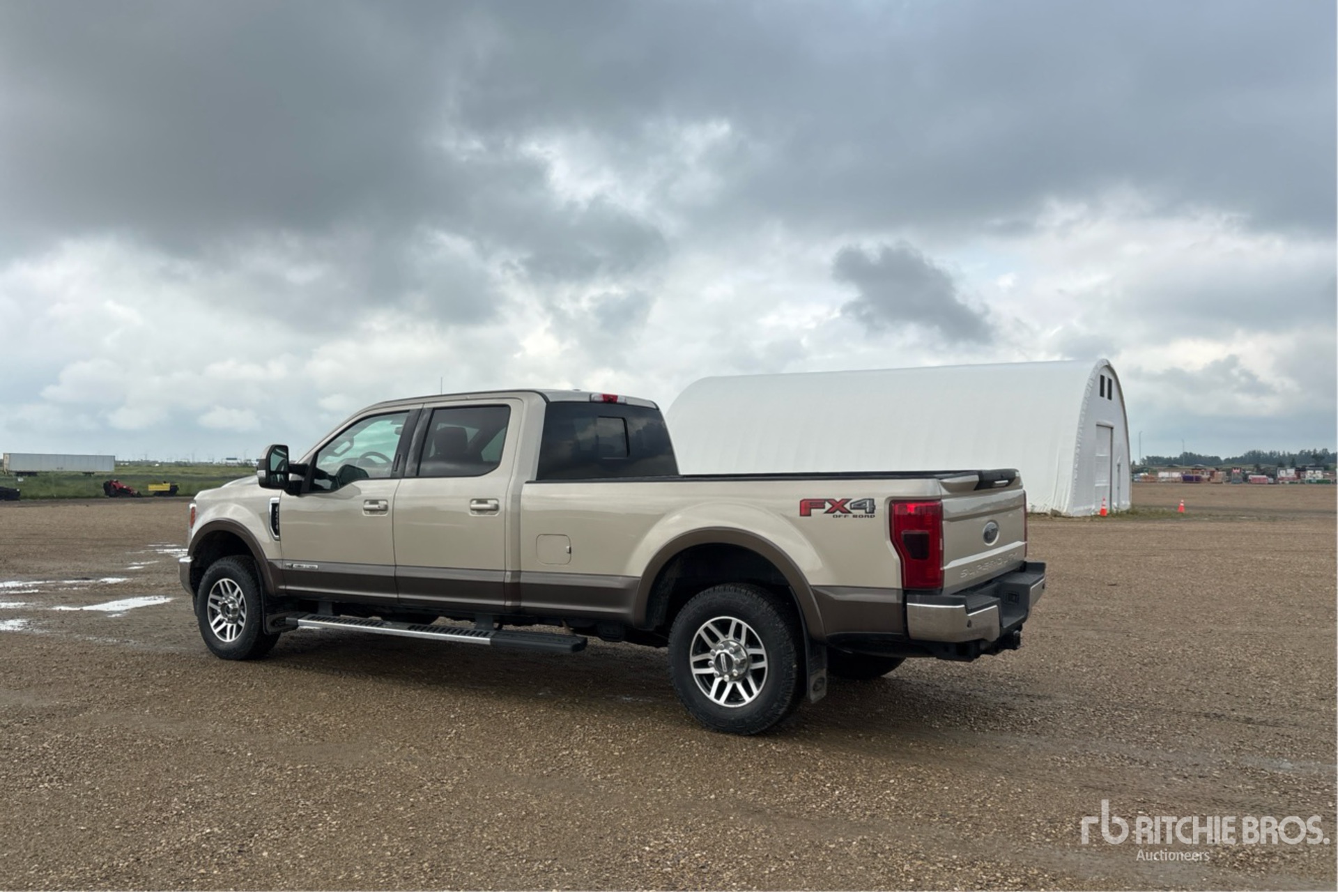 General Appearance with Picture, Left Rear Corner
