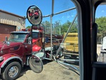 Cab with Espejos