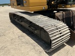 Undercarriage with Right Track Shoes