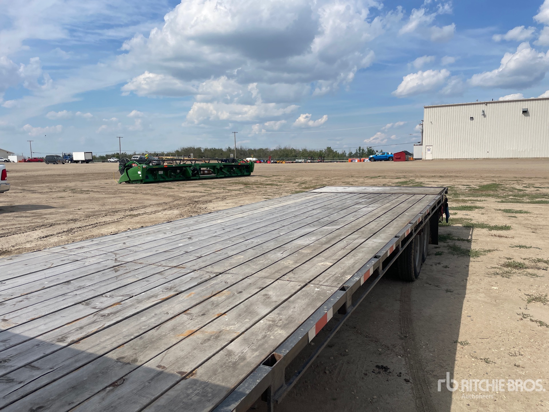 2024 Monarch 34 FT T/A GOOSENECK