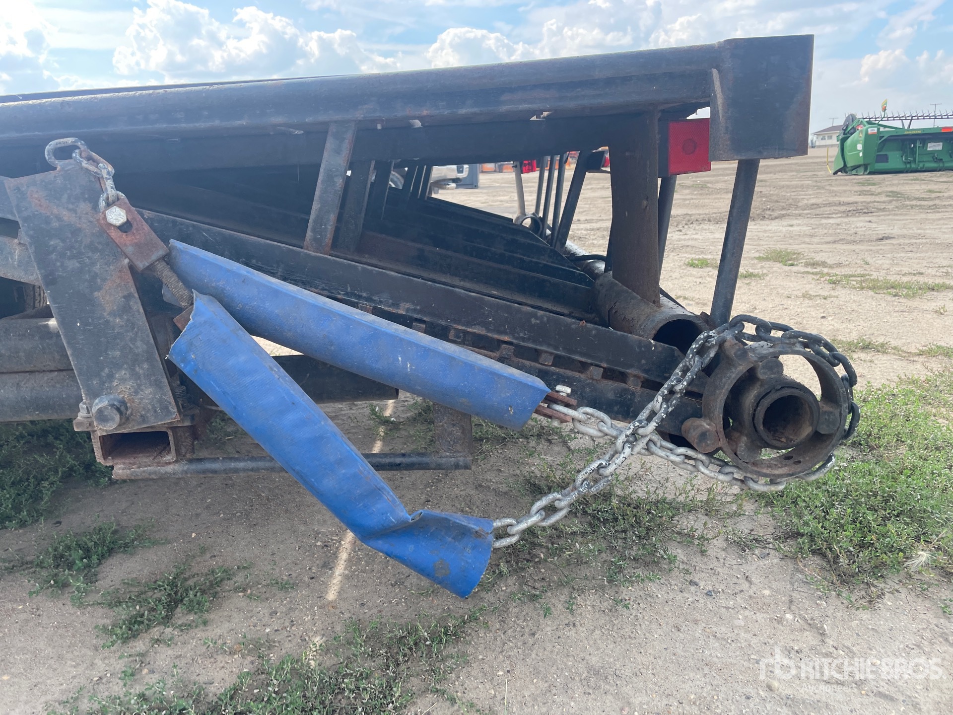 2024 Monarch 34 FT T/A GOOSENECK