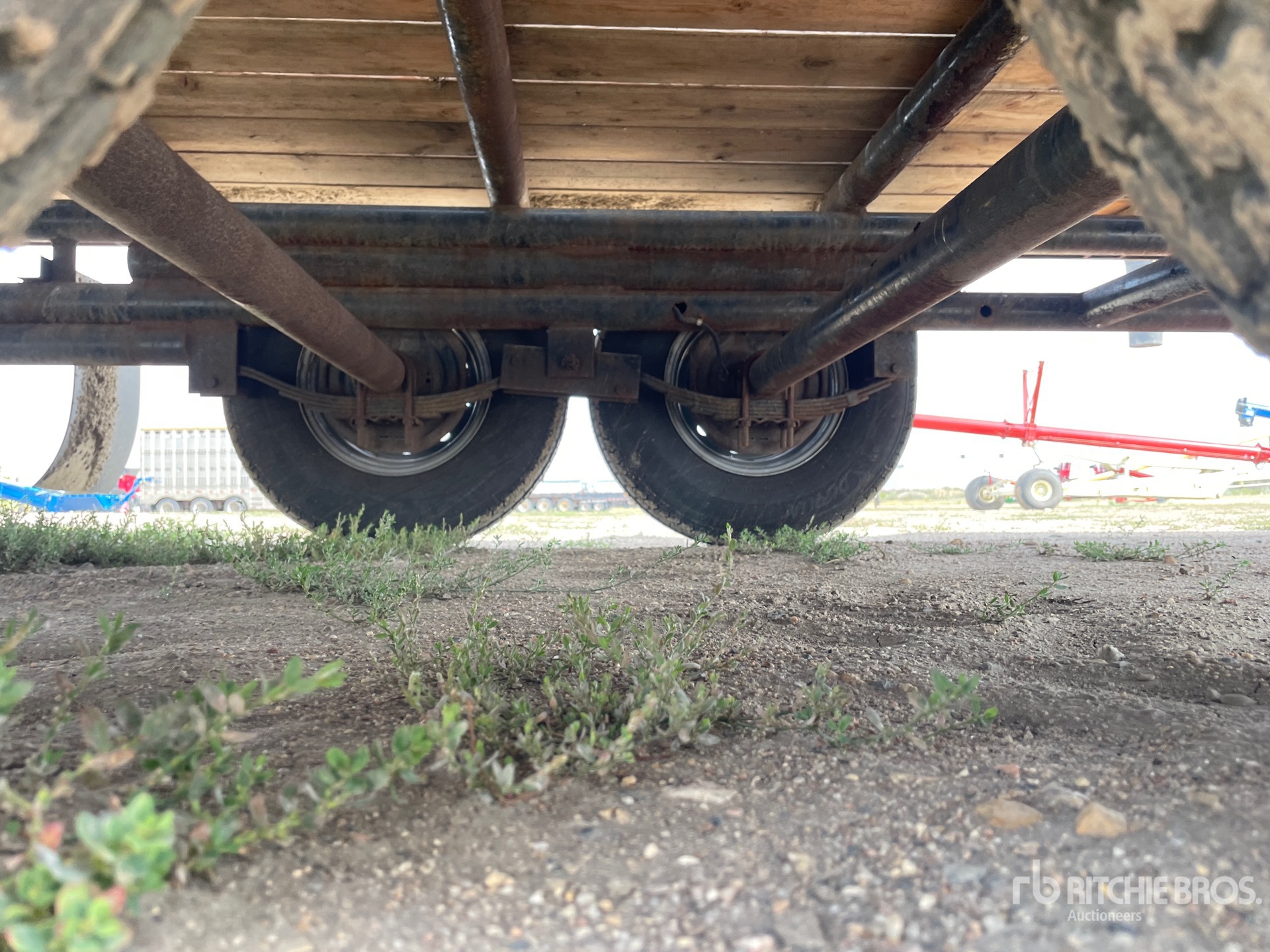 2024 Monarch 34 FT T/A GOOSENECK