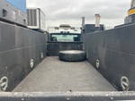 Configuration with Bed Body