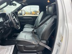 Cab with Seats/armrests