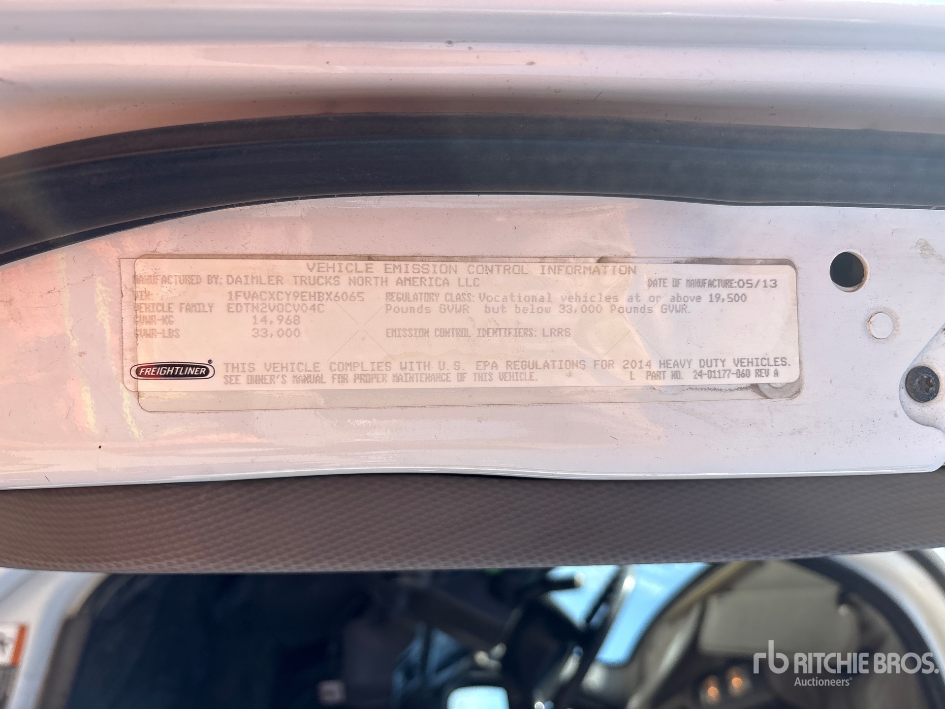 2014 Freightliner M2 106