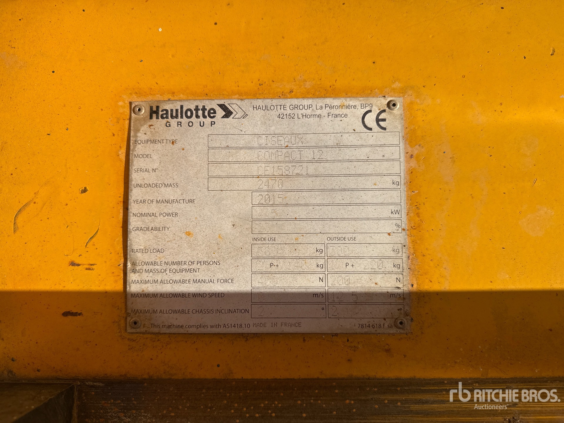 2015 Haulotte COMPACT12