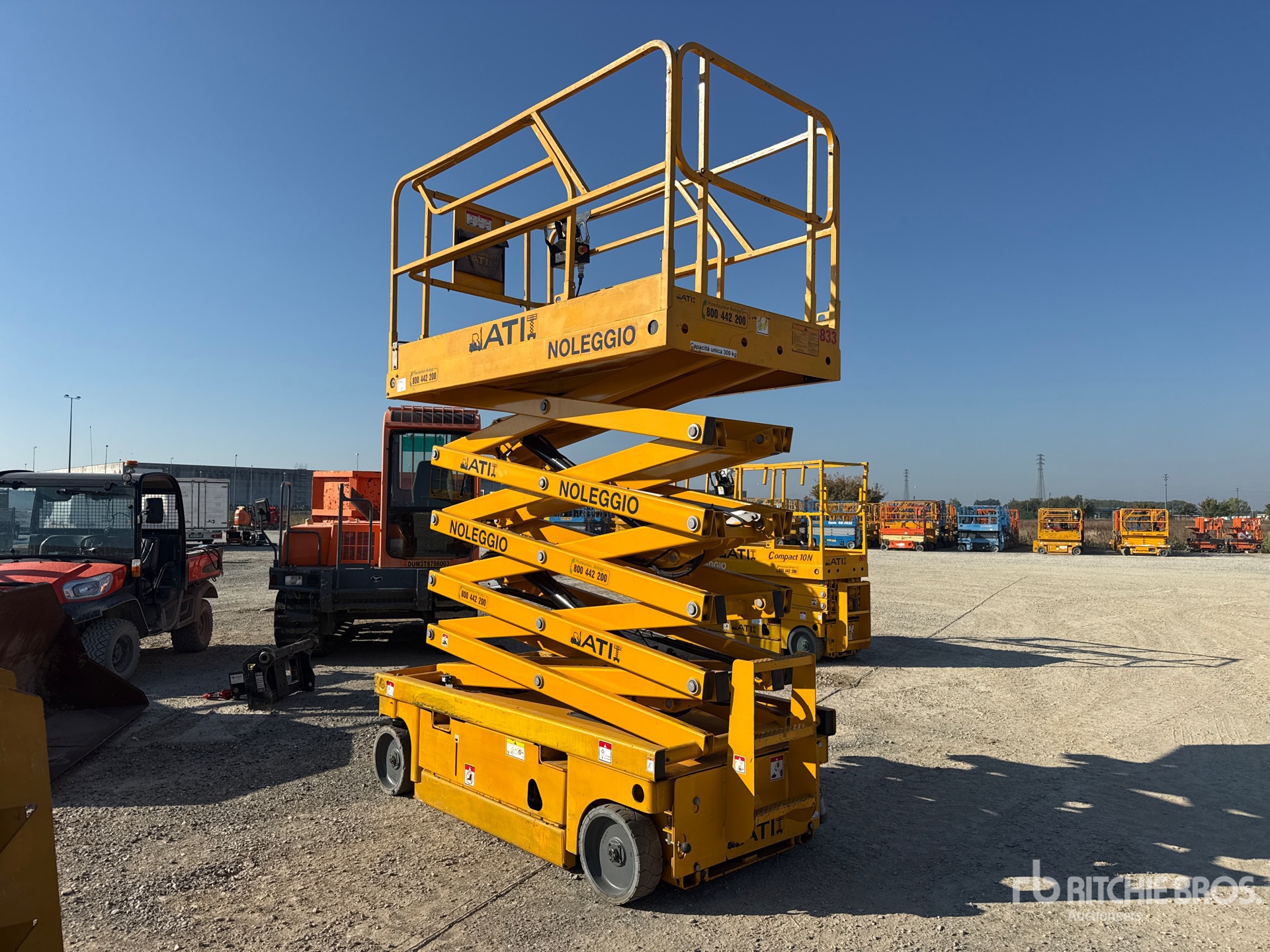 2015 Haulotte COMPACT12
