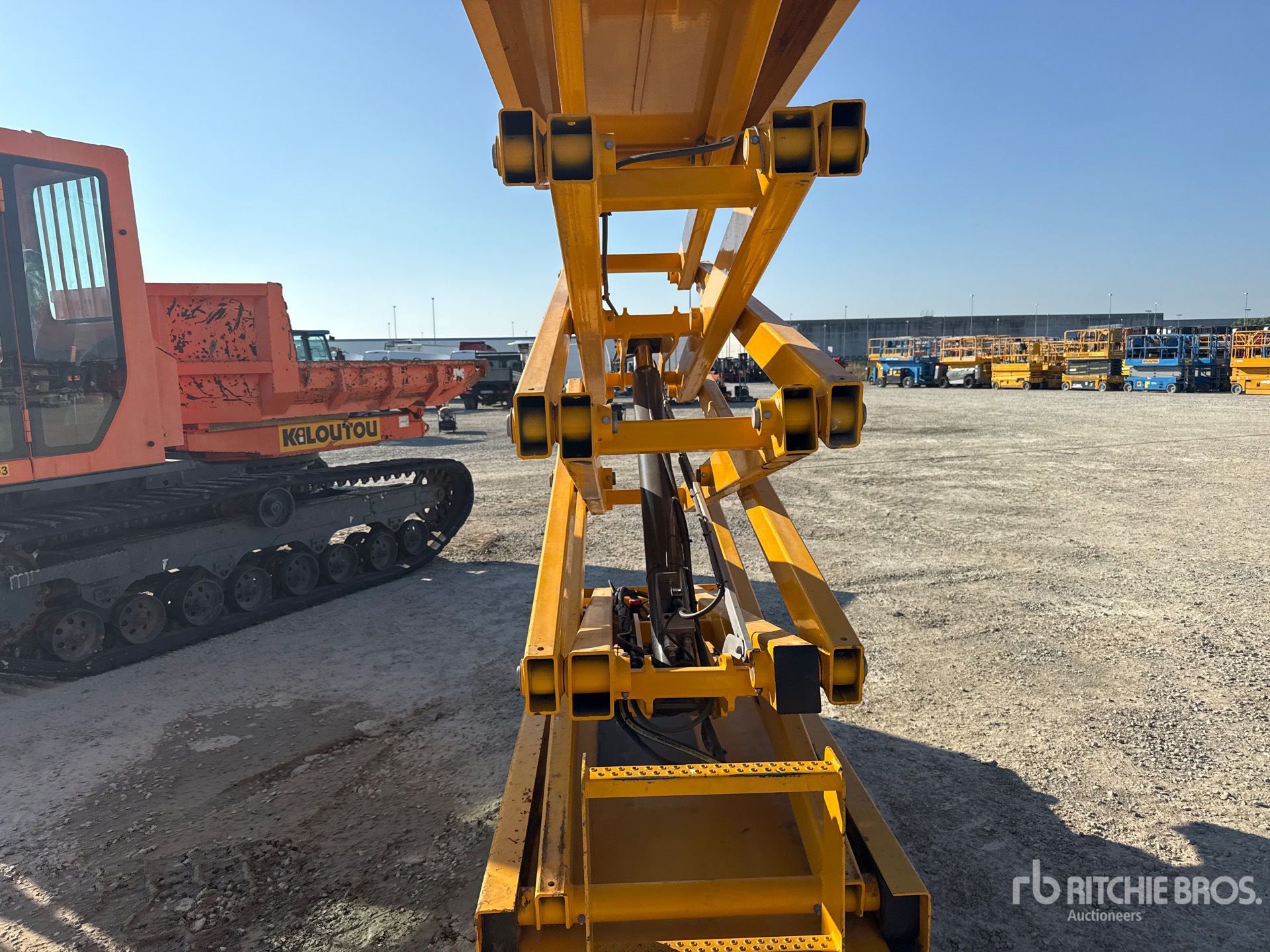 2016 Haulotte COMPACT 10N