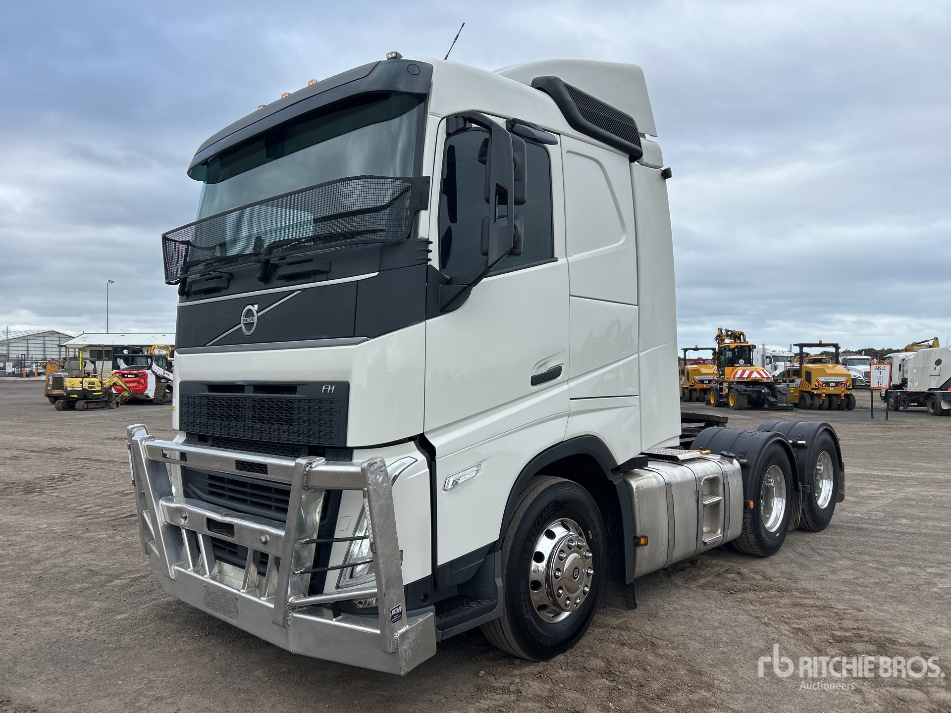 General Appearance with Picture, Right Front Corner