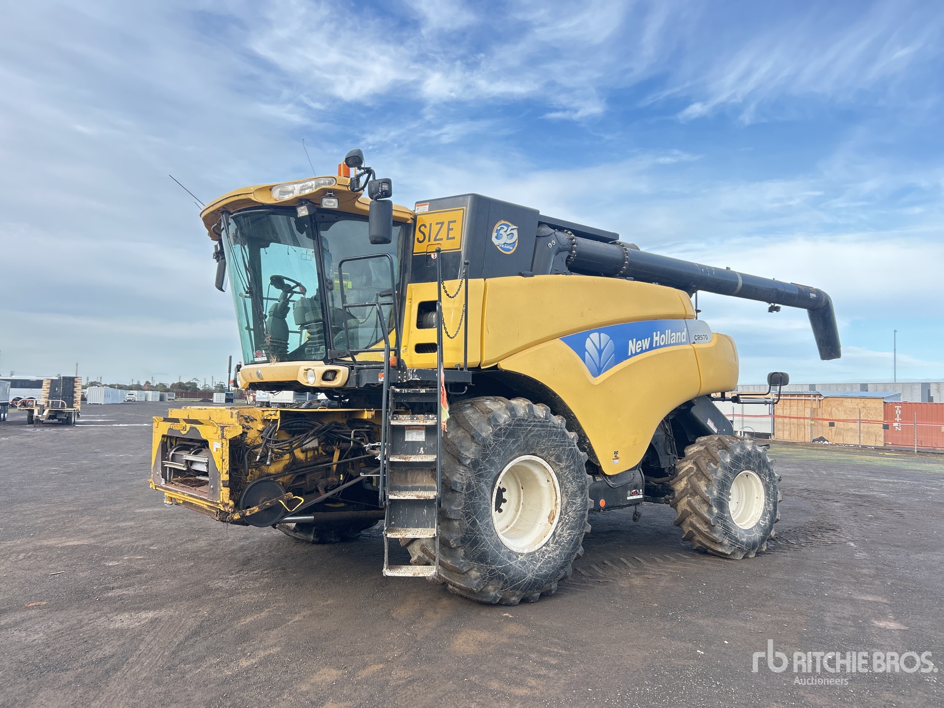 2004 New Holland CR970