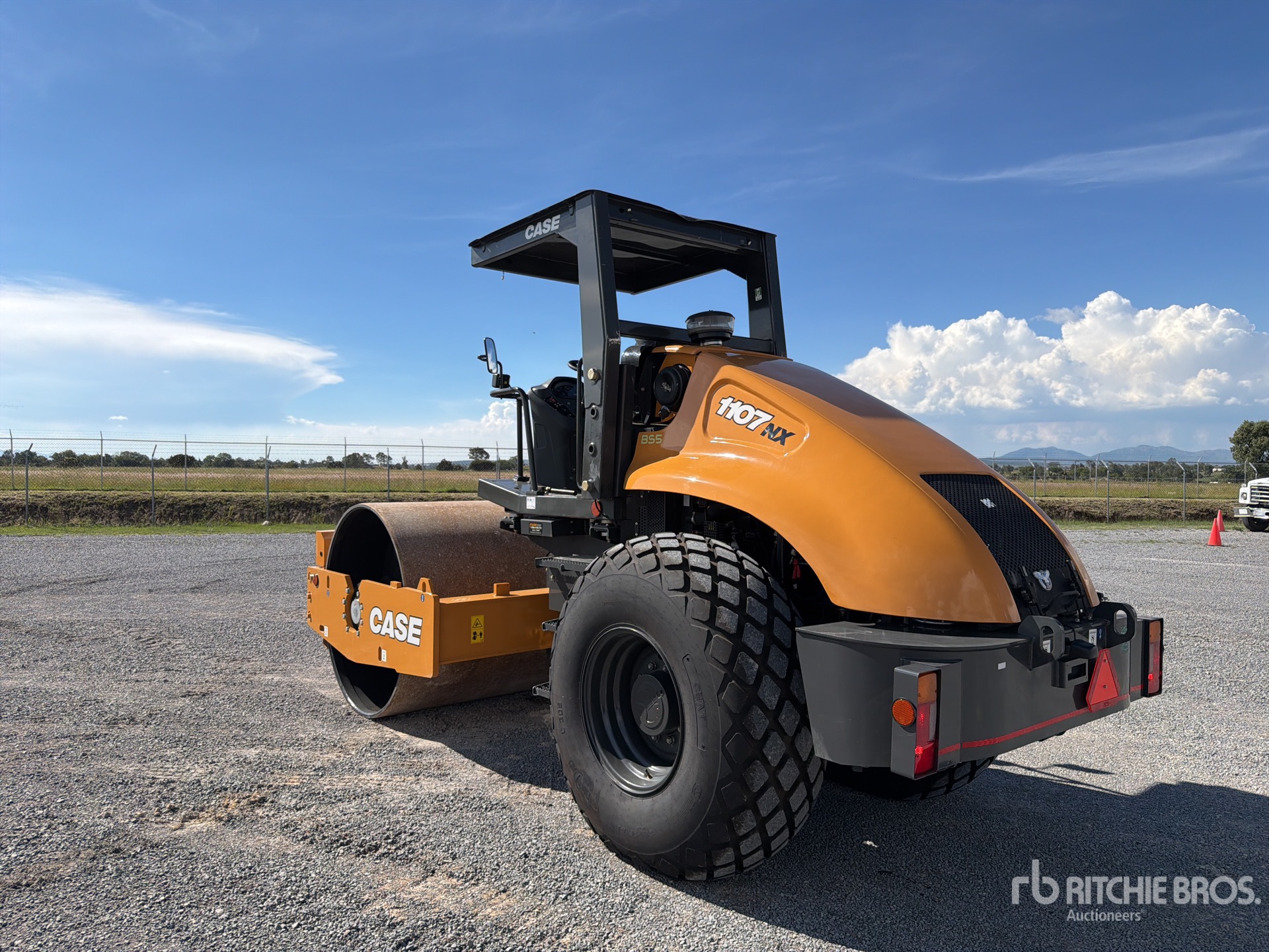 2026 Case 1107NX