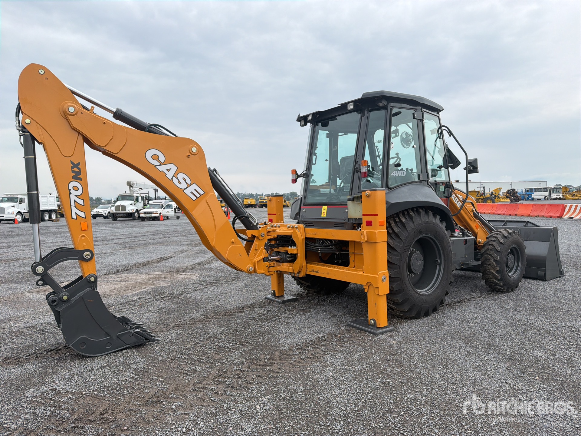 2026 Case 770NX