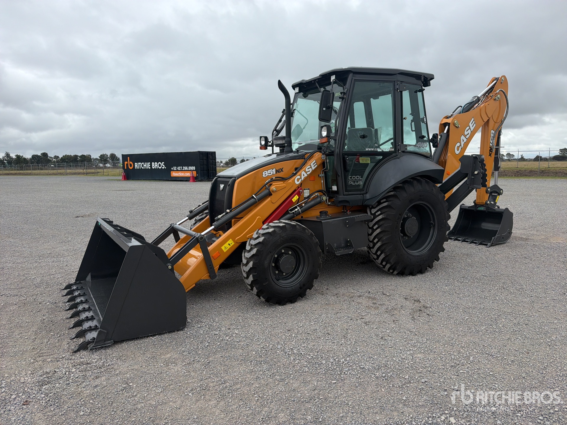 2026 Case 851NX