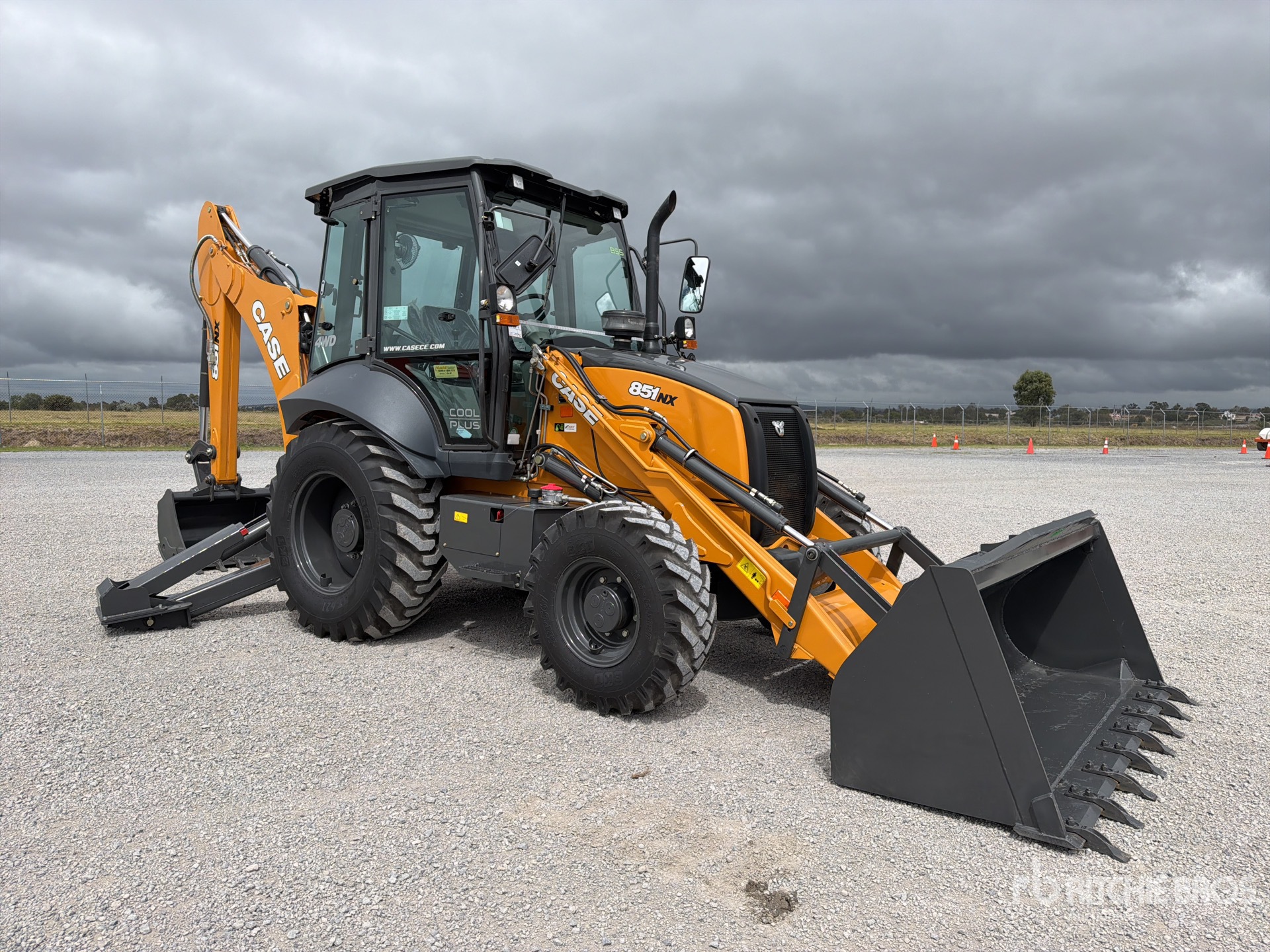 2026 Case 851NX