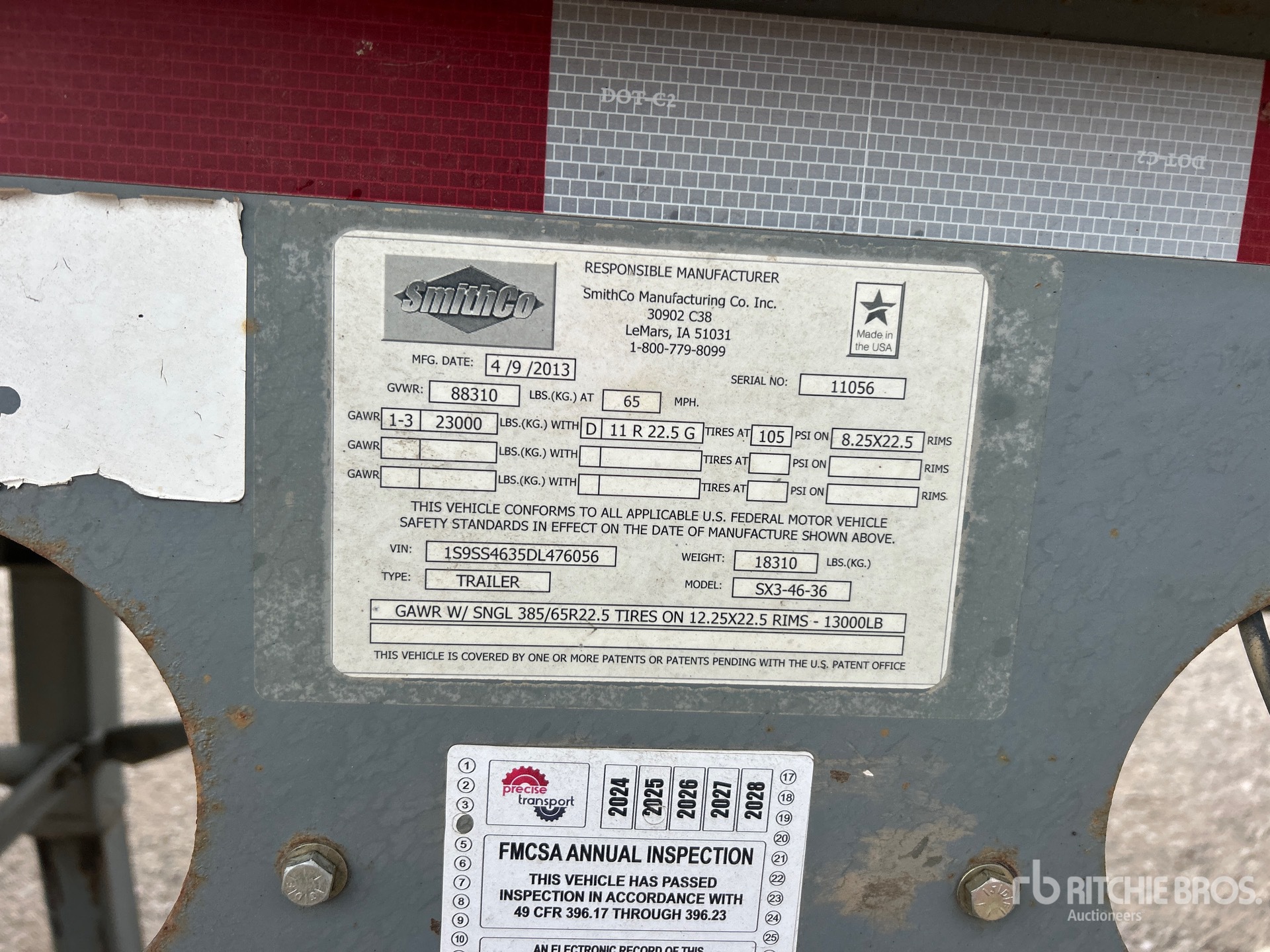 2013 Smithco 32 ft Tri/A