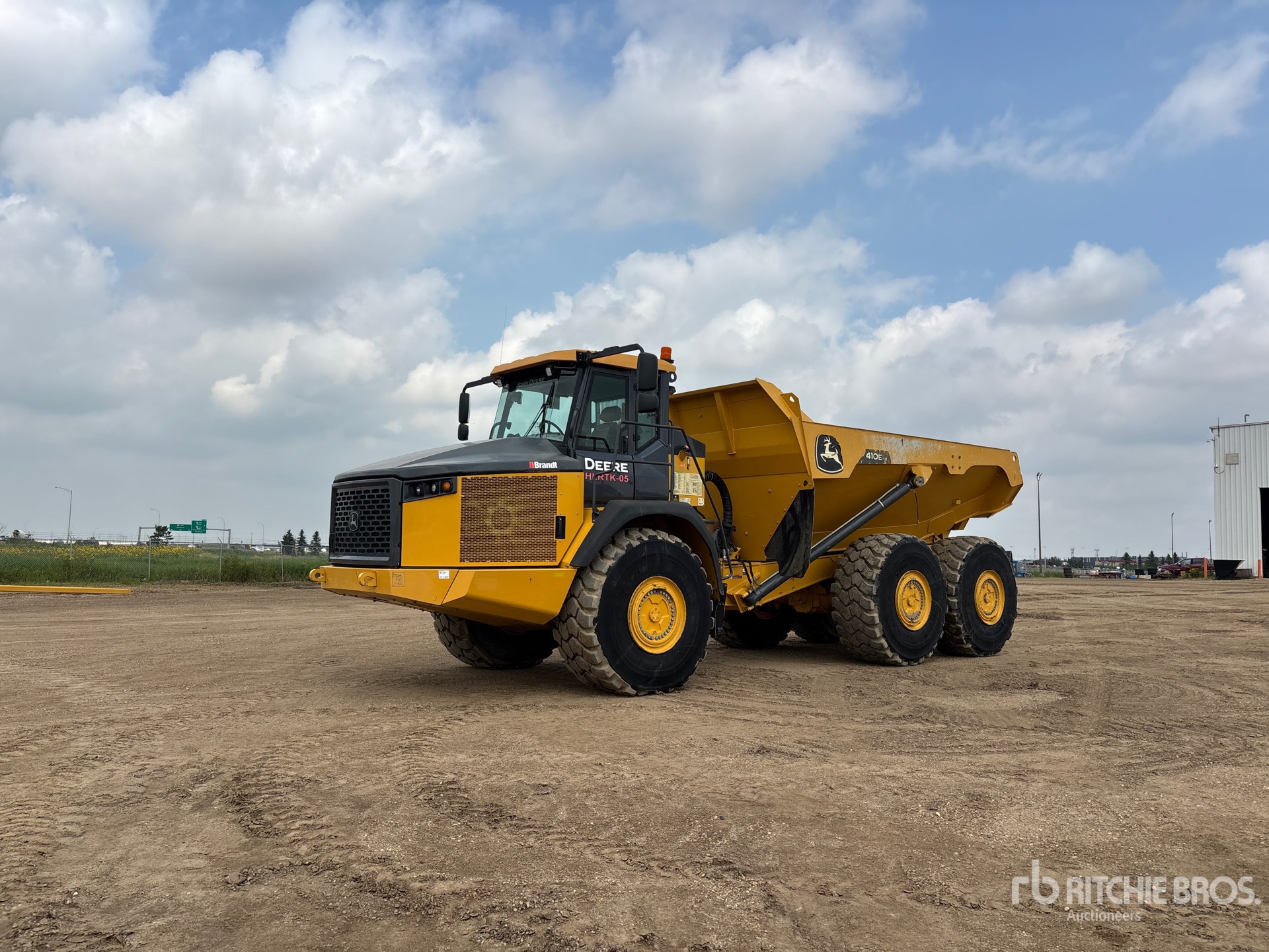 2021 John Deere 410E-II