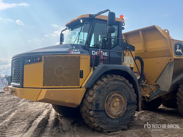 2022 John Deere 410e-ii Articulated Dump Truck