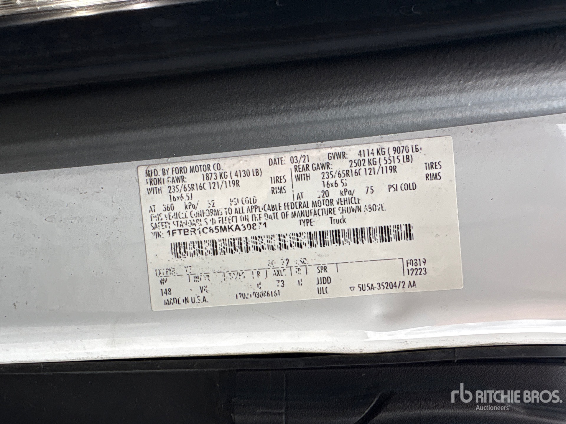 2021 Ford TRANSIT 250