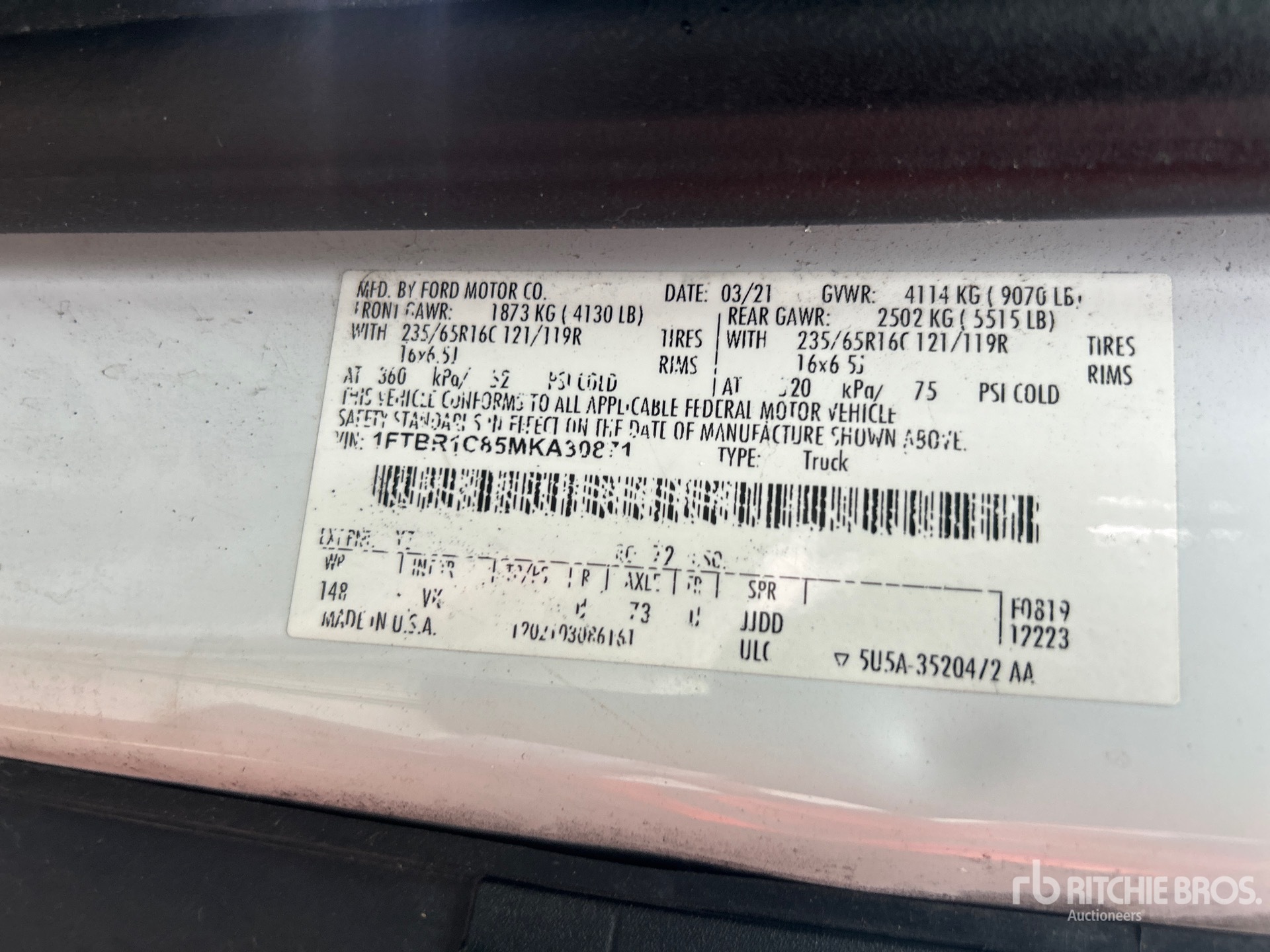 Photo of a 2021 Ford TRANSIT 250