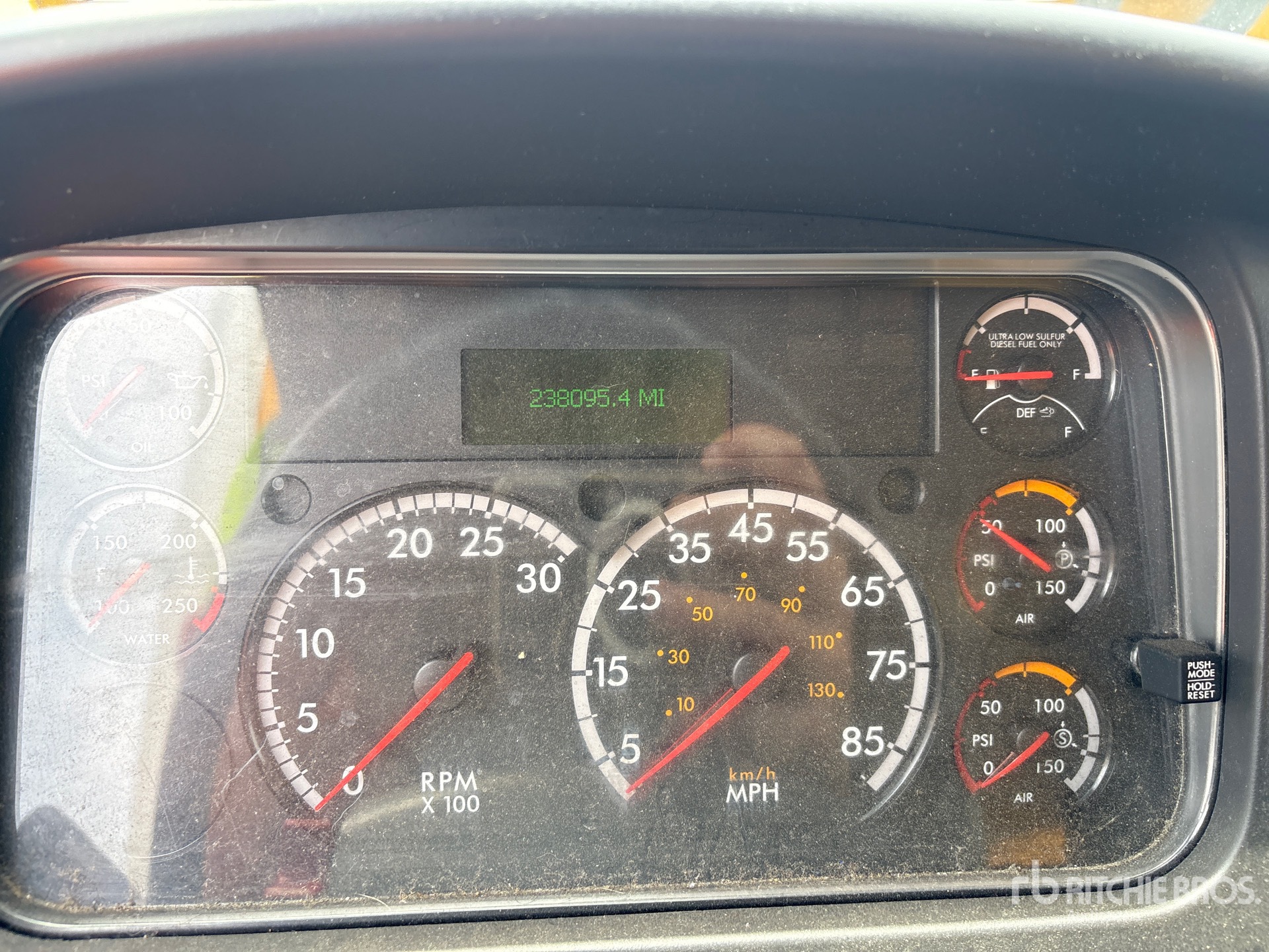 2019 Freightliner M2 106