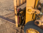 Chassis Lift with Carriage Rollers and Guides