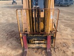 Chassis Lift with Load Back Rest